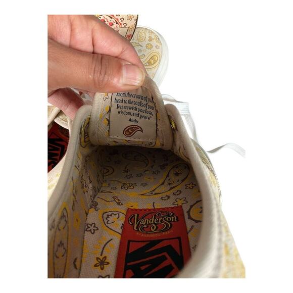 Vans Anderson .Paak x Authentic  Vans Women Authentic Anderson Paak x Authentic Sneaker in Beautiful Sand Paisley